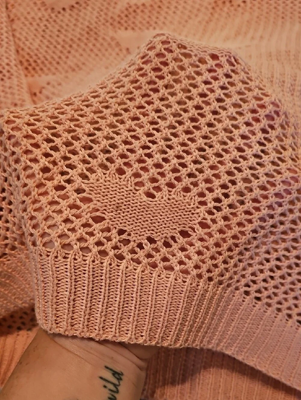 SHEIN Curve Pink Open-Weave Heart Pattern Sweater Wide Neck - Picture 3 of 3